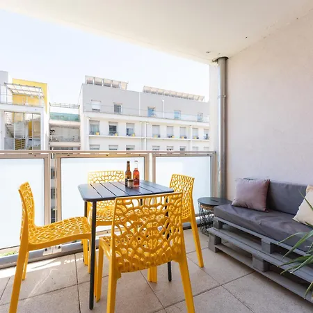 Carnet De Route - Appt Climatise Avec Balcon Apartamento Lyon