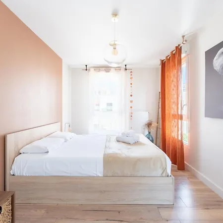 Carnet De Route - Appt Climatise Avec Balcon Lyon