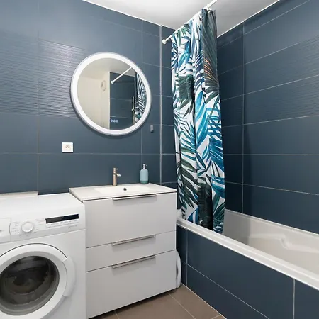 Carnet De Route - Appt Climatise Avec Balcon Apartamento *